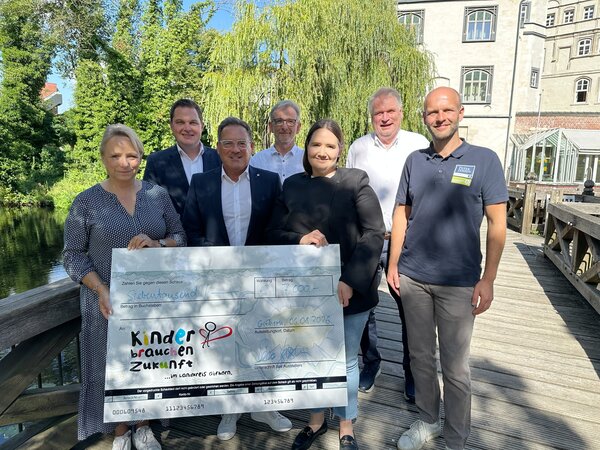 Peter Jensen Stiftung unterstützt die Initiative „Kinder brauchen Zukunft… im Landkreis Gifhorn“ mit 7.000 Euro
