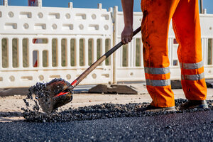 Bild vergr&ouml;&szlig;ern: Straßenbaustelle